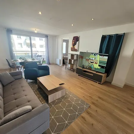 Apartment Hyper-centre *